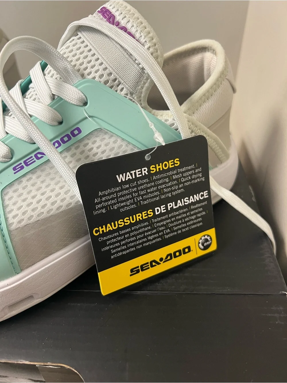 NWT Unisex Sea-doo water shoes